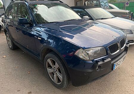 BMW X3 3.0i -