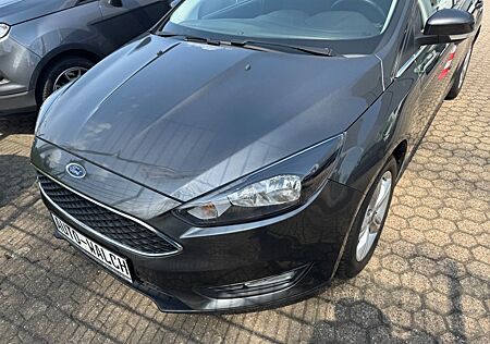 Ford Focus 1,5 EcoBoost 110kW Business Turnier Bu...