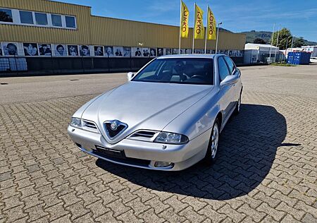 Alfa Romeo 166 Alfa 3.0 V6 24V Sportronic Distinctive D...
