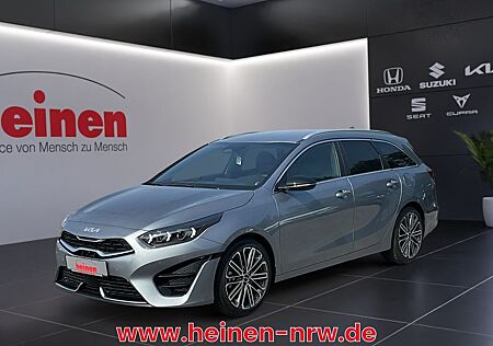 Kia Cee'd Sportswagon cee'd SW 1.5 GT LINE DCT TECHNIK LEDER NAVI 18LM
