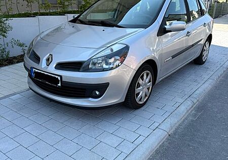 Renault Clio Grandtour by Rip Curl 1.2 16V Eco2 Rip Curl