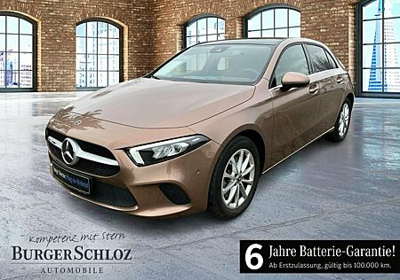 Mercedes-Benz A 250 e Style Pano Leder Navi KAM PDC SpurH AUT