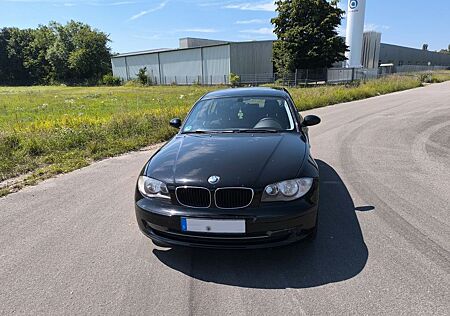 BMW 120i -