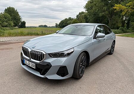 BMW i5 eDrive40 | M Sport | Vollausstattung | 07/24