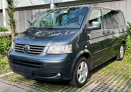 VW T5 Multivan Volkswagen 2.5 TDI Sport Edition*Navi*PDC*Sitzh