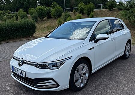 VW Golf Volkswagen 8 Style WLTP 1.5 eTSI DSG ACT OPF 150PS