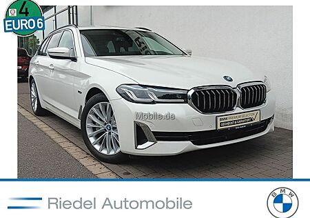 BMW 530e xDrive Touring Luxury Line*AHK*ACC*Head-Up*