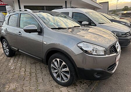Nissan Qashqai 360 Automatik