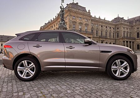 Jaguar F-Pace 30d AWD Portfolio Automatik Portfolio