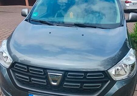 Dacia Lodgy Stepway 7 Sitzer , AHK Abnehmbar, Dachträg