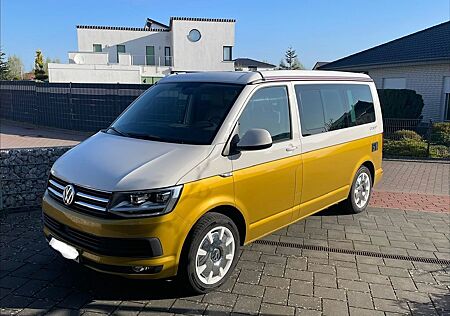 VW T6 California Volkswagen Ocean Weiß/Kurkumagelb Metallic
