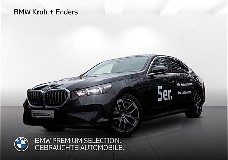 BMW 520 i+AHK+Navi+HUD+LED+360Kamera+Leder+LenkradHZ
