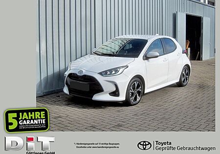 Toyota Yaris 1.5 Hybrid Klimaautomatik, Kamera, BT