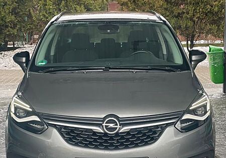 Opel Zafira Tourer