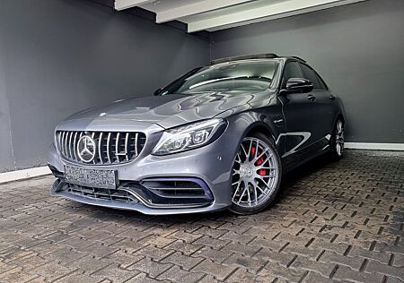 Mercedes-Benz C 63 AMG C 63 S AMG DISTRONIC, HEAD UP, 360°, PANO