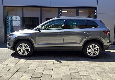 Skoda Karoq 1,5 TSI DSG Selection LED+Navi+ACC+AHK+Kam