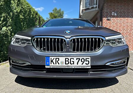 BMW 530d xDrive A - Vollausstattung