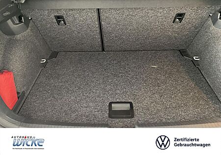 VW Polo Volkswagen 1.0 TSI Highline Active Info Display