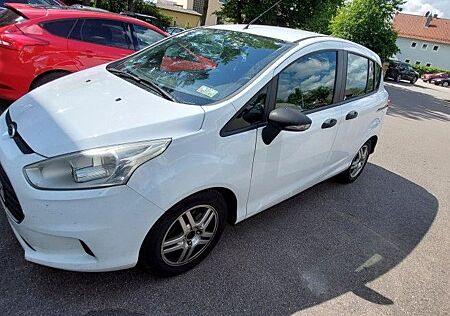 Ford B-Max 1.4 Ambiente