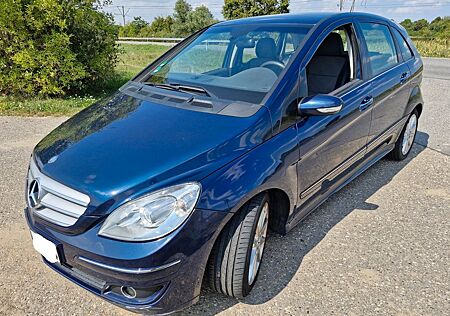 Mercedes-Benz B 200 Turbo LPG Gasanlage sparsam AHK