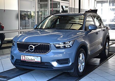 Volvo XC 40 XC40 D3 2WD Momentum Core Automatik