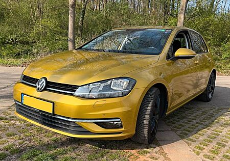 VW Golf Volkswagen 1.0 TSI DSG Join / TÜV Neu / 1 Hand/ACC/DSG
