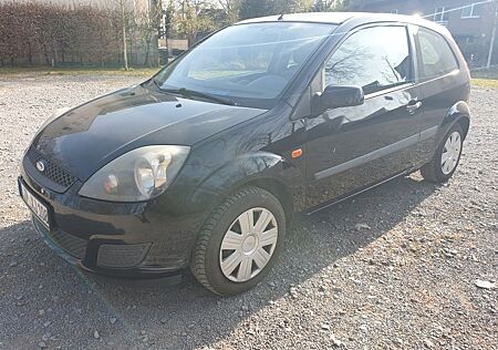 Ford Fiesta 1,4 2008 TÜV Neu