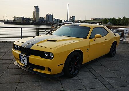 Dodge Challenger R/T 5.7 V8 HEMI