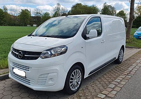 Opel Vivaro L2H1 Edition M / Klima, PDC, AHK