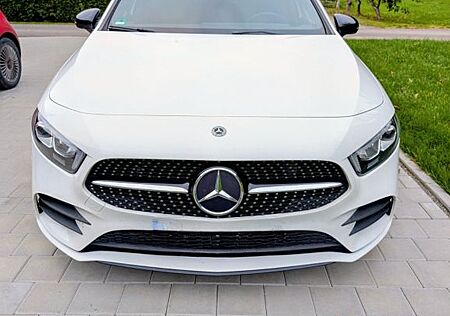 Mercedes-Benz A 250 DCT -