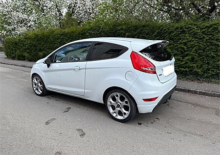 Ford Fiesta 1,6 TDCi Sport ST - LIne