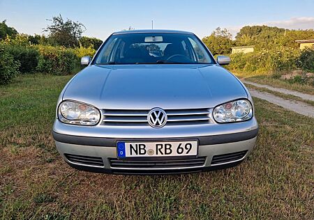 VW Golf Volkswagen 1.6 Edition Edition