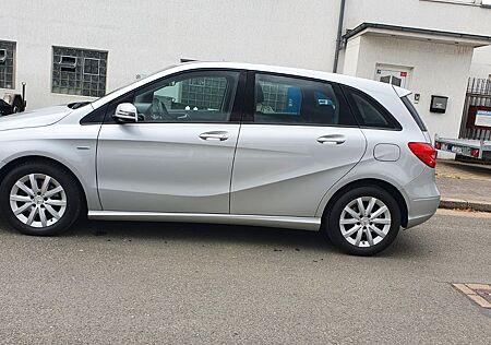 Mercedes-Benz B 200 CDI BlueEFFICIENCY Edition 1 Edition 1