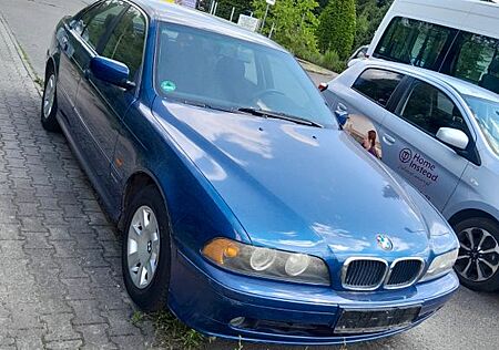 BMW 520i .Tüv bis 07/2026
