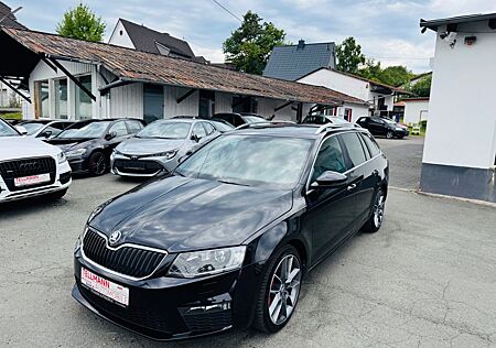 Skoda Octavia Combi RS/Xenon/Navi/SHZ/Teilleder/
