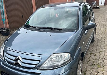Citroën C3 1.6 16V Confort Autom. PDC hinten AHK