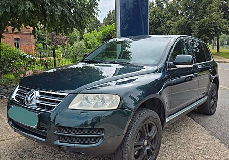 VW Touareg Volkswagen 4.2 V8 Tiptronic Standard