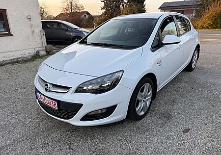 Opel Astra J Lim. 5-trg. Energy