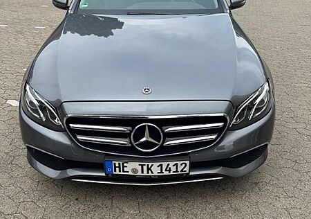 Mercedes-Benz 220 E220 d 4MATIC Limousine