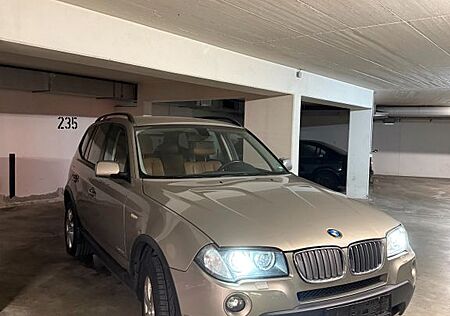 BMW X3 xDrive20i Edition Excl.*2. Hand*Klima, Leder