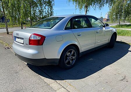 Audi A4 2.0 -