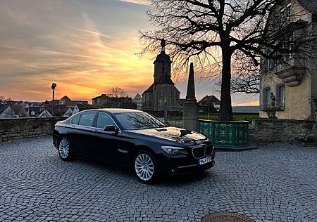 BMW 740d Night Vision| ACC | Head-Up| SoftClose