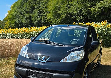 Peugeot 107 TÜV Neu, Kupplung Neu, Tank Voll, Klima