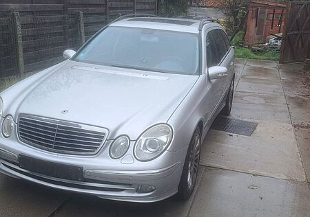 Mercedes-Benz E 280 Avantgarde sportpakket