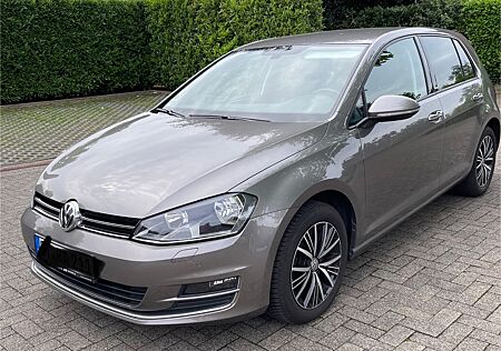 VW Golf Volkswagen 1.4 TSI 92kW DSG BMT ALLSTAR Standhzg.