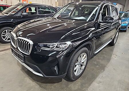 BMW X3 xDrive 20 d**Neues Modell**
