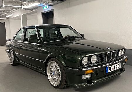 BMW 318 is m44b19 e30