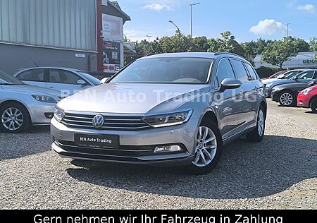 VW Passat Volkswagen BMT Comfl. Navi°PDC°STHZ°Sthz°Abstand°BT°