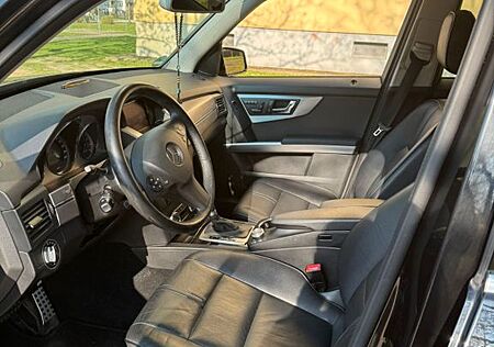 Mercedes-Benz GLK 350 4MATIC -