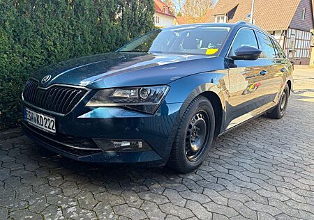 Skoda Superb 2.0 TDI Kombi Style